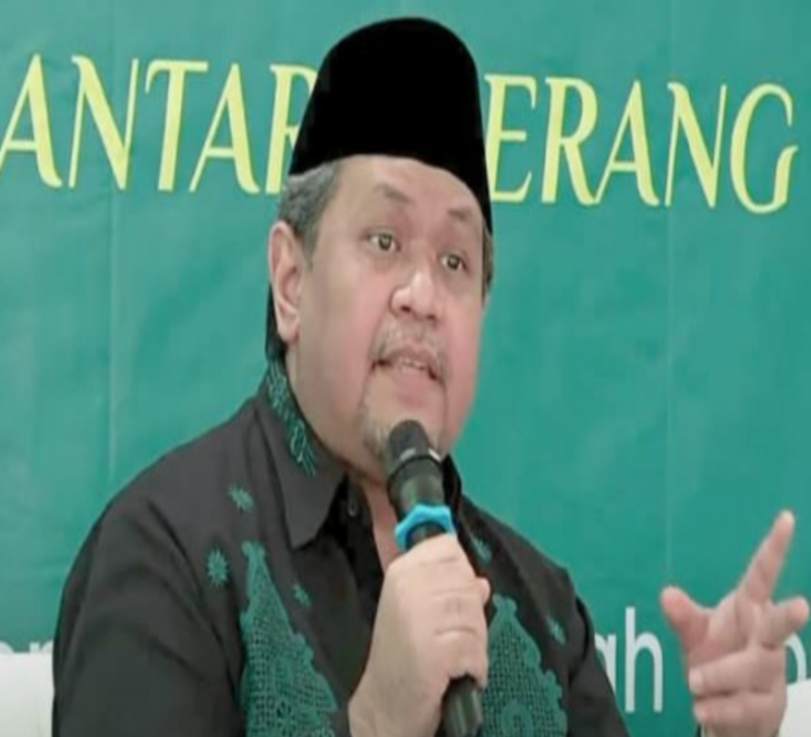 Kh Faiz Syukron Makmun Ketum Mui Dki Jakarta